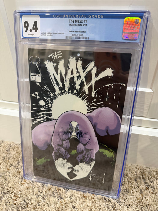 The Maxx #1 - Glow-in-the-Dark Edition - CGC 9.4 White Pages