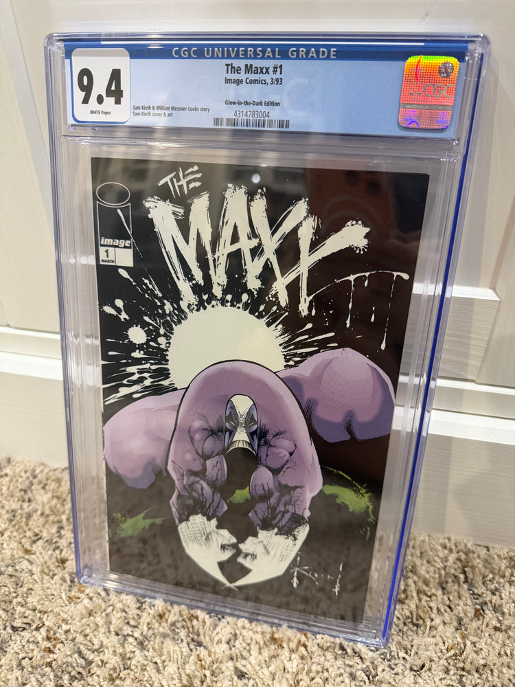 The Maxx #1 - Glow-in-the-Dark Edition - CGC 9.4 White Pages