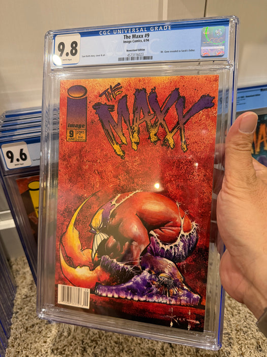 The Maxx #9 - NEWSSTAND EDITION - CGC 9.8 White Pages