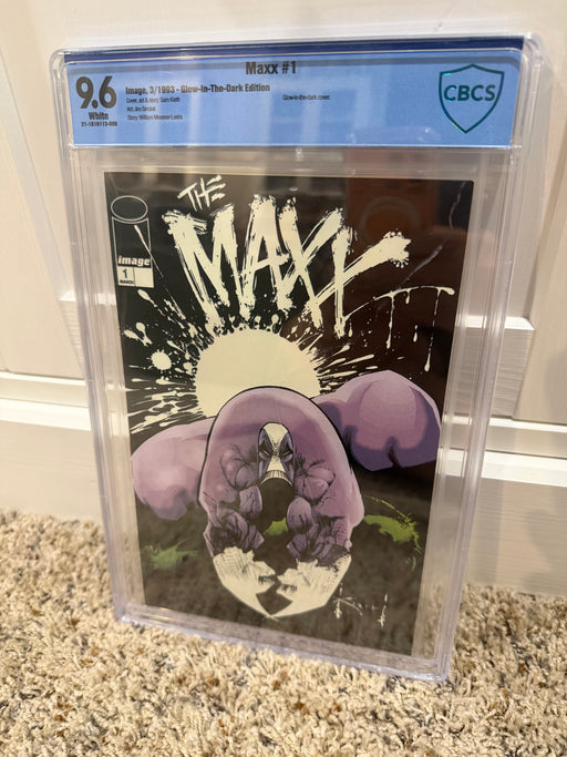 The Maxx #1 - Glow-in-the-Dark Edition - CBCS 9.6 White Pages