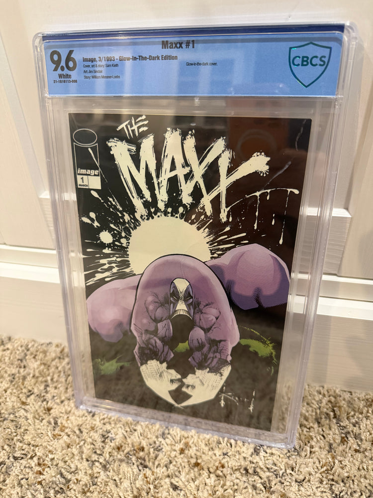 The Maxx #1 - Glow-in-the-Dark Edition - CBCS 9.6 White Pages