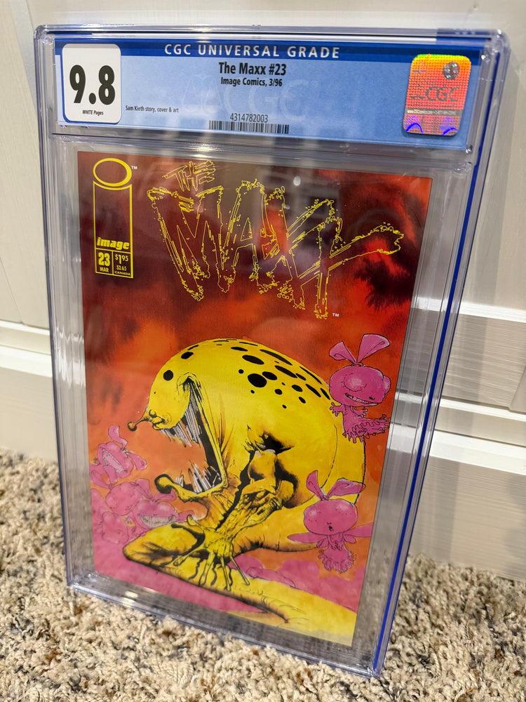 The Maxx #23 - CGC 9.8 White Pages