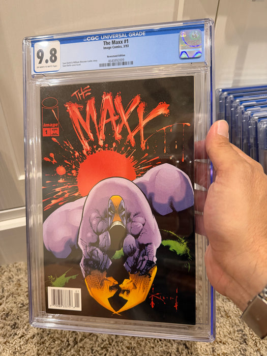 The Maxx #1 - NEWSSTAND EDITION - CGC 9.8 Off White to White Pages
