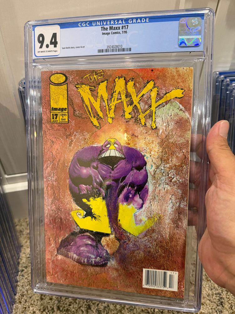 The Maxx #17 - NEWSSTAND EDITION - CGC 9.4 Off White to White Pages